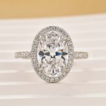 S925 Lovely Halo Oval Cut Engagement Ring For Women In Sterling Silver - Image 3