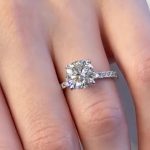 S925 Maxine Classic Moissanite 2.0 Carat Round Cut Promise Ring