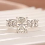Moissanite 3.5Ct Radiant Cut Engagement Ring with 3.0Ct Radiant Cut Band - Image 5