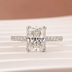 S925 Moissanite 3.0Ct Radiant Cut White Gold Engagement Ring For Women - Image 3