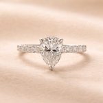 S925 Moissanite 2.0Ct Pear Cut White Gold Engagement Ring - Image 4