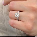 S925 Maxine Moissanite 2.0 Carat Round Cut Engagement Ring in Sterling Silver - Image 2