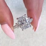 S925 4.5Ct Radiant Cut Three Stone Yellow Gold Promise Ring Engagement Ring In Sterling Silver - Image 3