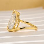 S925 4.5Ct Pear Cut Yellow Gold Engagement Ring For Woman - Image 5