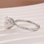 S925 Moissanite 2.5Ct Oval Cut White Gold Engagement Ring - Image 5