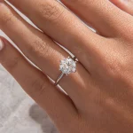 S925 Maxine 2.0~4.0 Carat Moissanite 6 Prong Round Cut Promise Ring