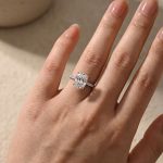 S925 Moissanite 4.0Ct Cushion Cut White Gold Moissanite Diamond Engagement Ring - Image 3