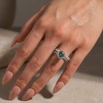S925 Green Moissanite 3.0Ct Round Cut 6 Prong White Gold Promise Rings For Women - Image 8