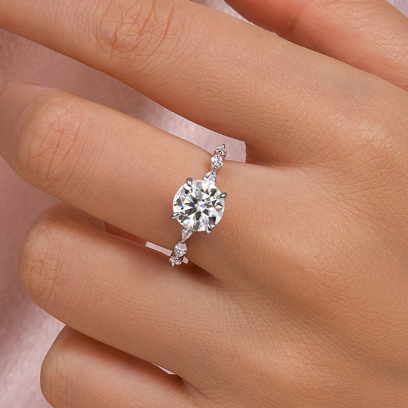 6-1 S925 Maxine Timeless Moissanite 2.0 Carat Round Cut Engagement Ring - Image 1