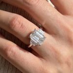 S925 Luxury 4.5 Ct Three Stone Emerald Cut Engagement Ring in Sterling Silver