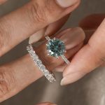 S925 Green Moissanite 3.0Ct Round Cut 6 Prong White Gold Promise Rings For Women - Image 6