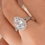 S925 2.5Ct Halo Pear Cut Split Shank Engagement Ring In Sterling Silver