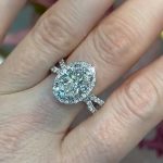 S925 3.0Ct Oval Cut White Stone Split Shank Pavé Halo Engagement Rings - Image 2