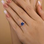 S925 Classic Twist 1.25 Carat Round Cut Blue Sapphire Engagement Ring For Her In Sterling Silver - Image 8
