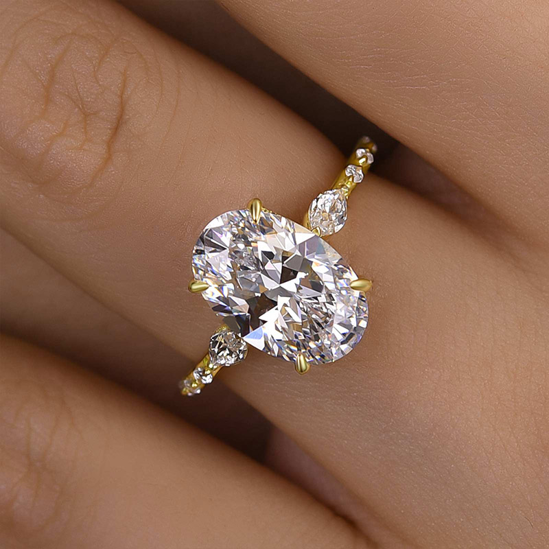 DSC-0225-1 S925 Attractive 4.0Ct Oval Cut Engagement Ring - Image 1