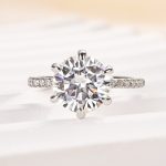S925 Maxine Moissanite 2.0 Ct~4.0 Ct 6 Prong Round Cut Engagement Ring - Image 4