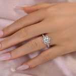 S925 Maxine Moissanite 1.0 CT Twist Flower Design Engagement Ring - Image 3