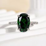 S925 Classic Oval Cut Emerald Green Simulated Diamond Engagement Ring - Image 4