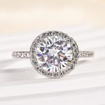 S925 Maxine Moissanite 2.0CT Halo Round Cut Engagement Ring - Image 2