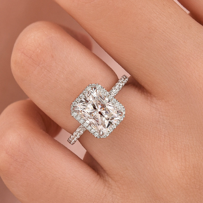 DSC-16422 S925 Moissanite 3.0 Ct Halo Radiant Cut White Gold Engagement Ring - Image 1