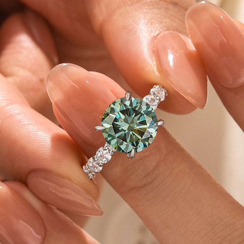 DSC-23112-1756968404 S925 Moissanite 4.0Ct Green Round Cut White Gold & Yellow Gold Engagement Ring - Image 1