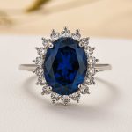 S925 Luxurious Halo Oval Cut Blue Sapphire Engagement Ring In Sterling Silver - Image 3