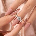 S925 Moissanite 2.0 Ct 6 Prong Round Cut White Gold Engagement Ring - Image 2