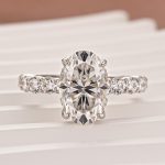 S925 Moissanite 4.0Ct Oval Cut Hidden Halo Engagement Ring - Image 4