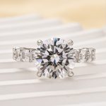 S925 Maxine Luxury 4.0 CT Round Cut Engagement Ring - Image 5