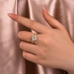 S925 Maxine Moissanite 1.0 Ct Halo Round Cut Yellow Gold Promise Ring - Image 2
