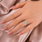 S925 Moissanite Split Shank Design 4.0Ct Round Cut Yellow Gold Engagement Ring - Image 3