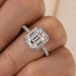 S925 Fancy 2.5Ct Emerald Cut Halo Engagement Ring For Woman In Sterling Silver
