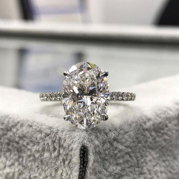 ER037S-1296x S925 Maxine Moissanite 2.0 Ct~5.5 Ct Oval Cut Engagement Ring In Sterling Silver - Image 1