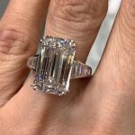 S925 Luxury Big Emerald Cut Engagement Ring In Sterling Silver - Image 2