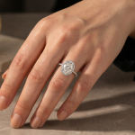 S925 Maxine Exquisite Moissanite 4.0 Carat Halo Oval Cut Engagement Ring In Sterling Silver - Image 2