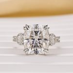 S925 Moissanite 6.0Ct Cushion Cut Three Stone Engagement Ring In Sterling Silver - Image 4