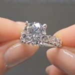 S925 Maxine Luxury 4.0 CT Round Cut Engagement Ring - Image 4