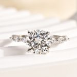 S925 Maxine Timeless Moissanite 2.0 Carat Round Cut Engagement Ring - Image 3