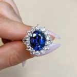 S925 4.2Ct Halo Oval Cut Blue Stone Split Shank Engagement Ring In Sterling Silver