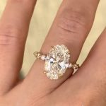 S925 5.0Ct Oval Cut Side Stone Yellow Gold&White Gold Engagement Ring For Woman - Image 2