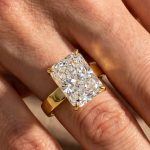 S925 7.0Ct Radiant Cut Wide Band Engagement Ring For Woman
