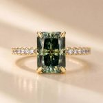 S925 Green Moissanite 3.5Ct Radiant Cut Yellow Gold & White Gold Engagement Ring For Women - Image 4