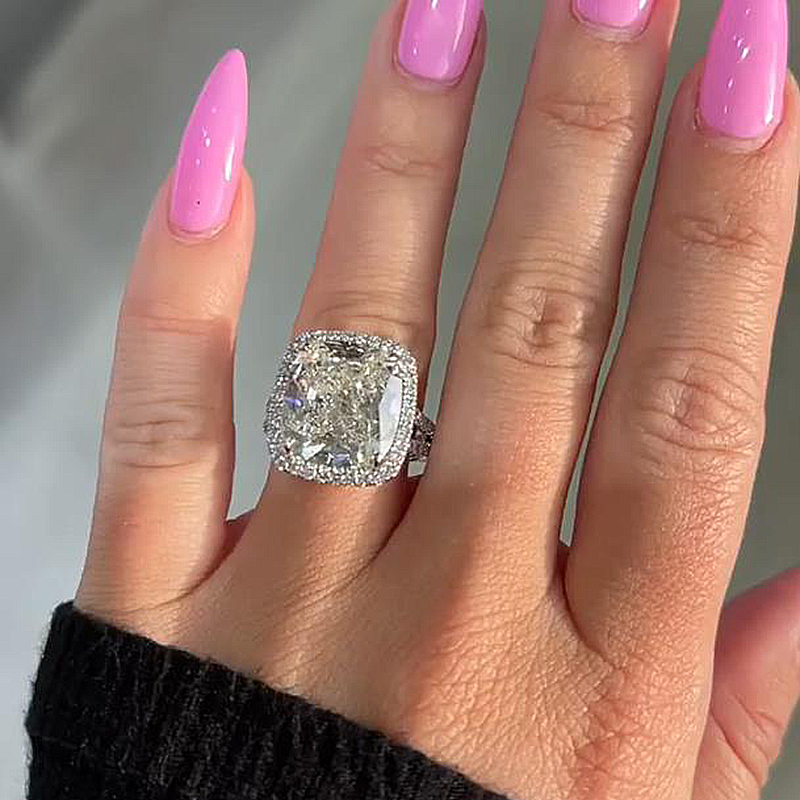 ER567-1 S925 Luxurious Split Shank Halo Cushion Cut Engagement Ring For Women In Sterling Silver - Image 1
