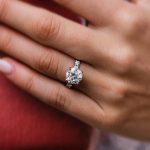 S925 Maxine Moissanite 2.0 Ct~4.0 Ct Round Cut Engagement Ring In Sterling Silver - Image 2