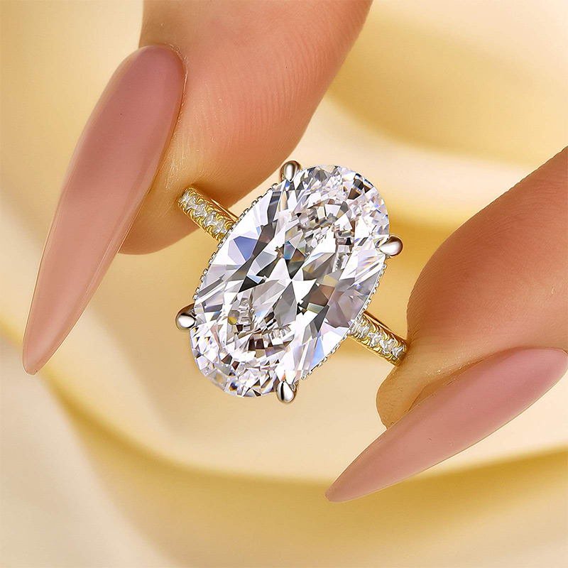 ER671TS-1 S925 Luxurious 8.0Ct Two-Tone Oval Cut Engagement Ring In Sterling Silver - Image 1