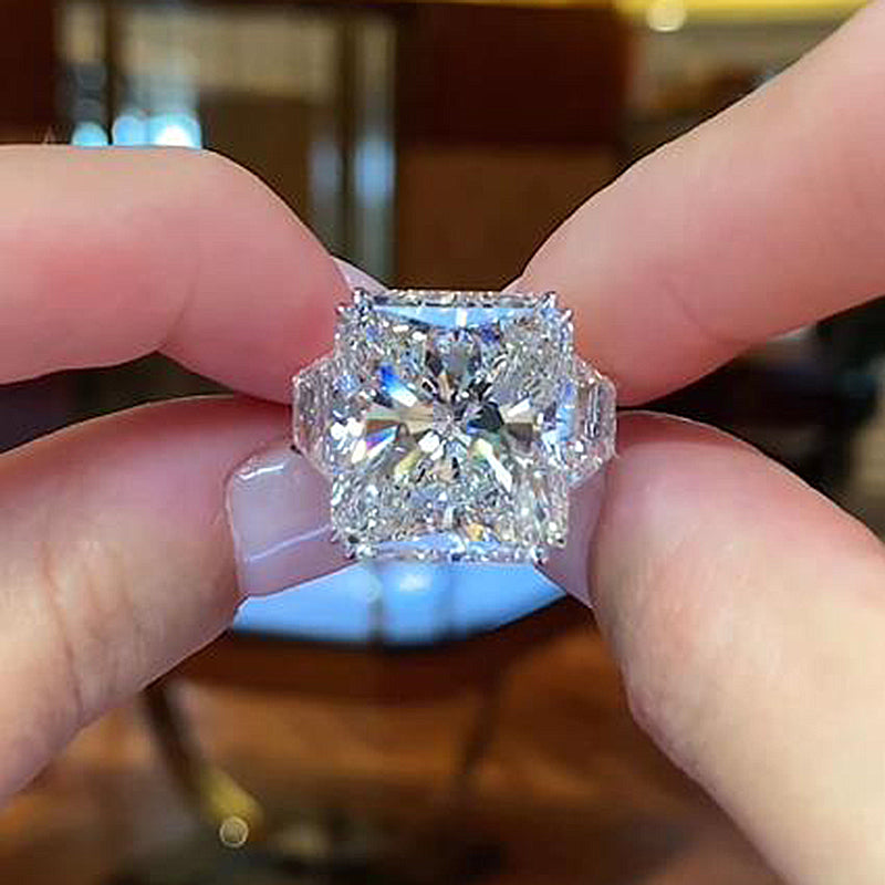 ER993PS S925 Luxurious Crushed Ice Hybrid Radiant Cut Three Stone Engagement Ring In Sterling Silver - Image 1